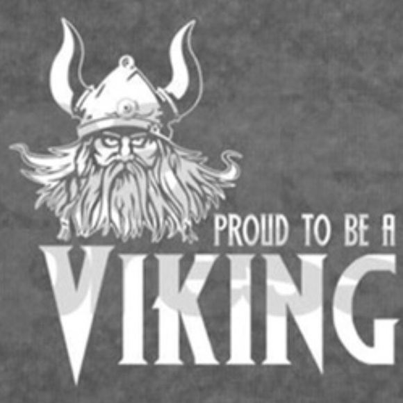 Meet your Posher, Canute. - Picture 1 of 1